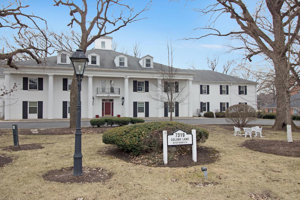 7319 Colony Ln. #2A, Frankfort, IL 60423