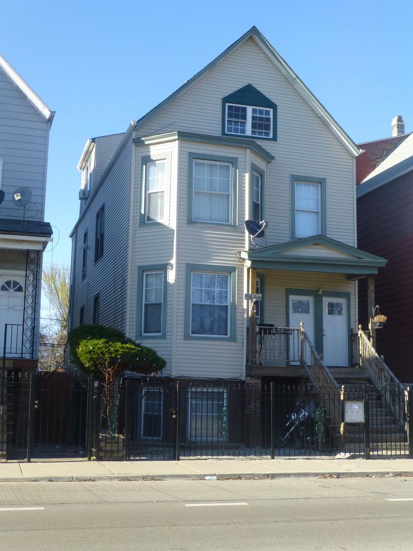 3850 W Diversey Ave., Chicago, IL 60647