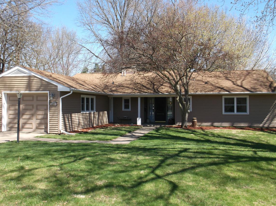 1327 S Church St., Princeton, IL 61356
