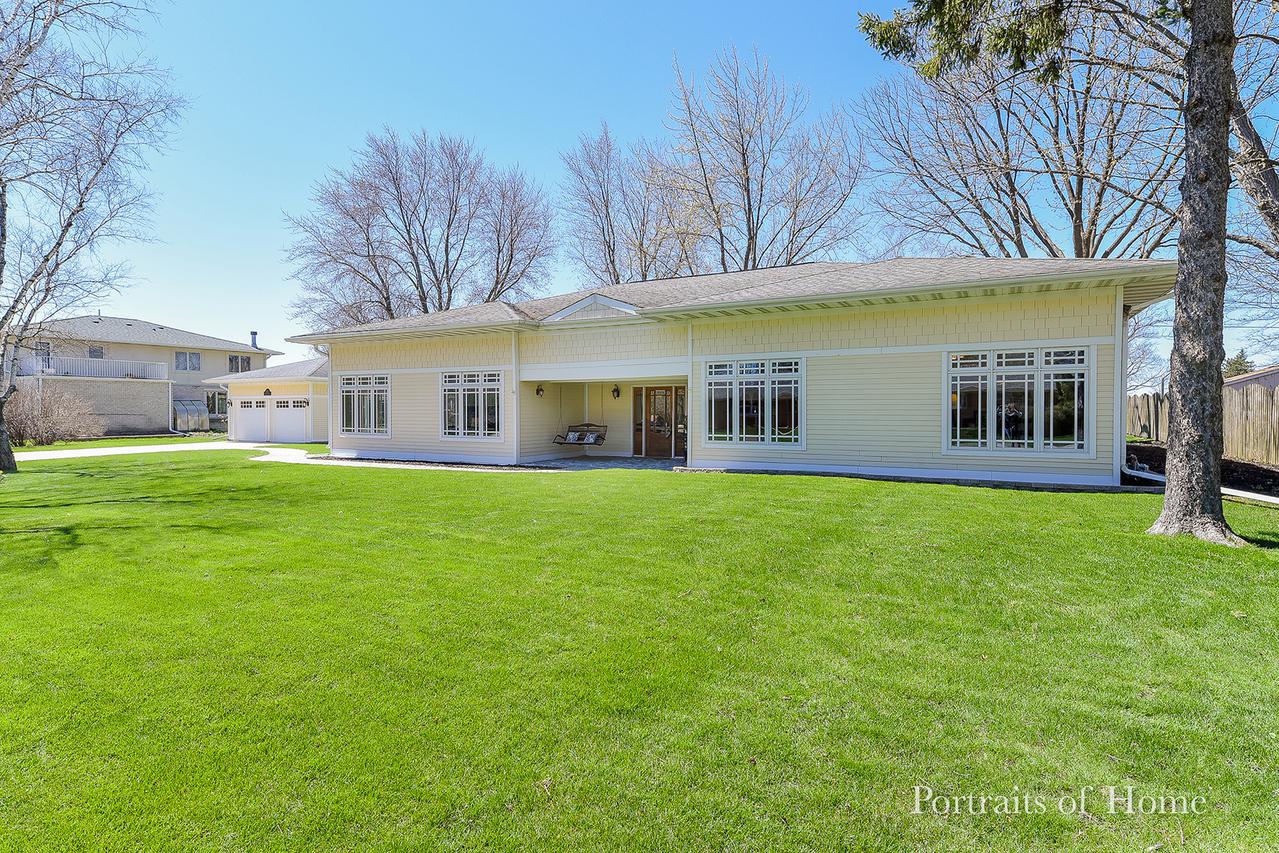511 Ellen Ln., Batavia, IL 60510