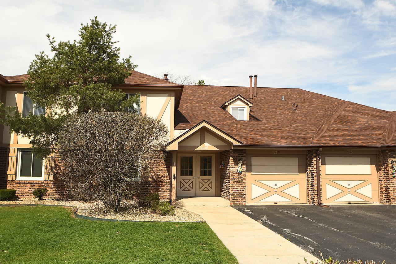 15600 Orlan Brook Dr. #215, Orland Park, IL 60462