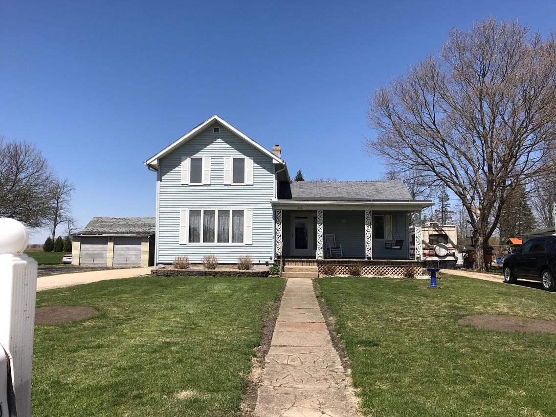 306 W Railroad St., Lamoille, IL 61330