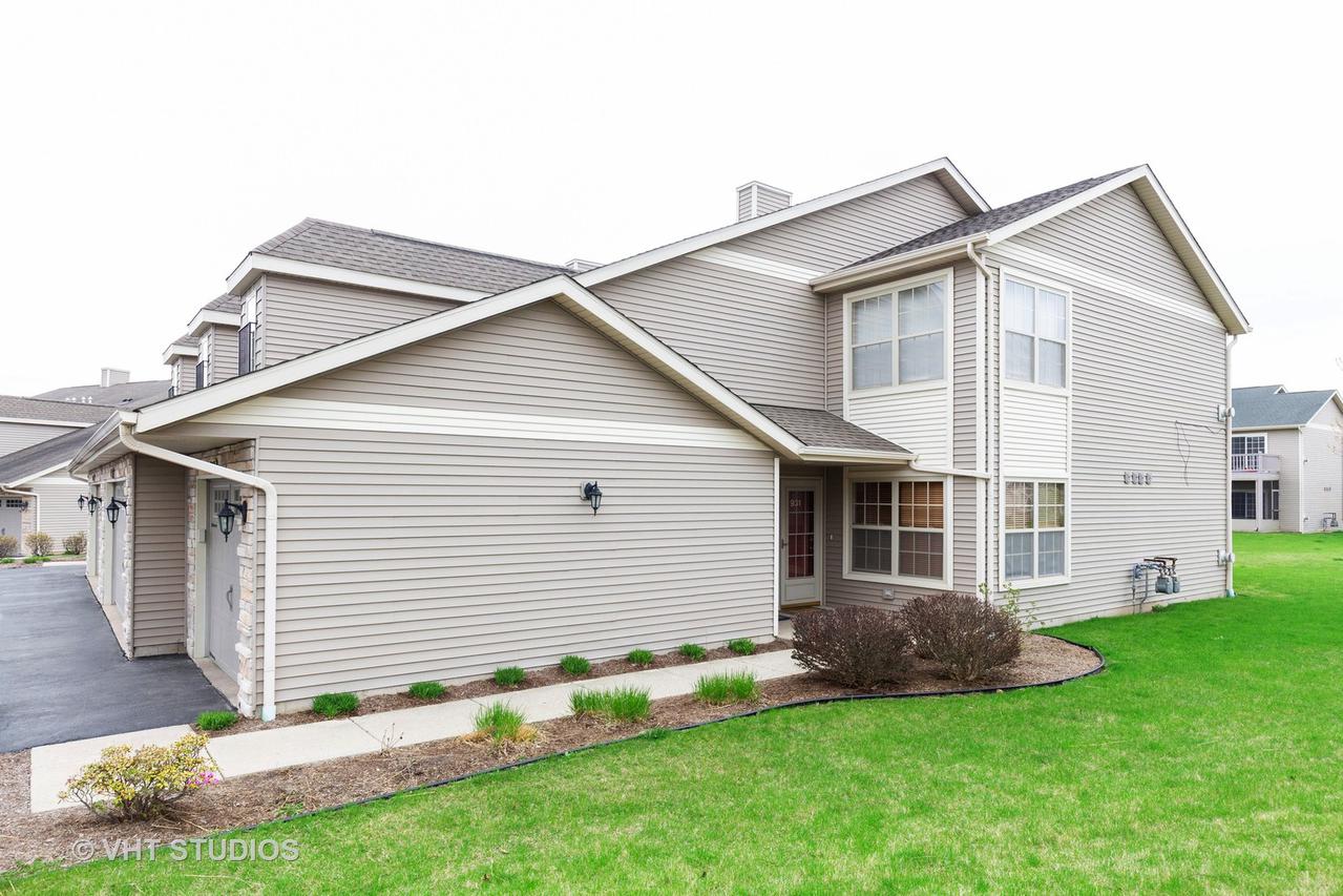 931 Arvle Cir., Sycamore, IL 60178