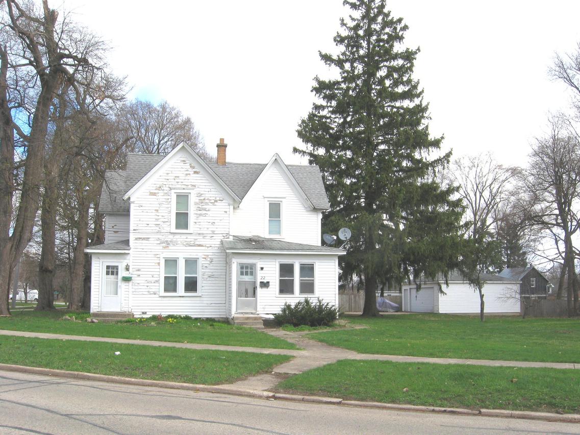 20-24 Gates St., Crystal Lake, IL 60014