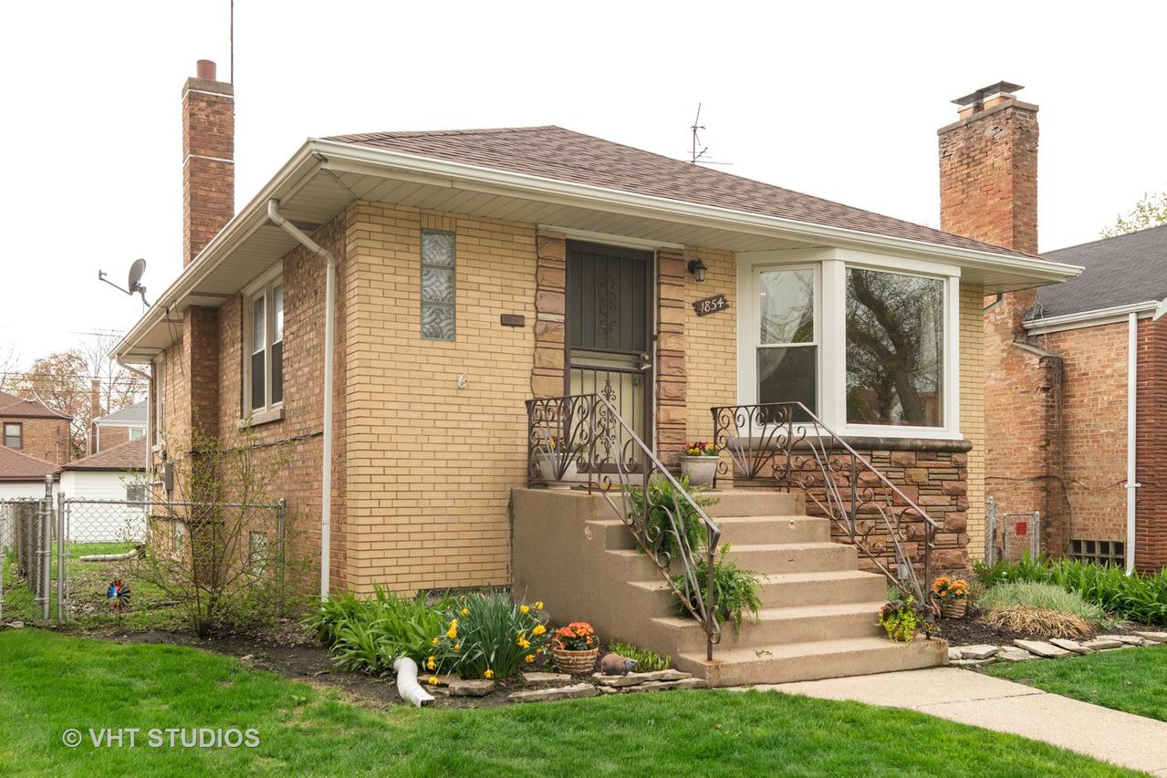 1854 N Natoma Ave., Chicago, IL 60707