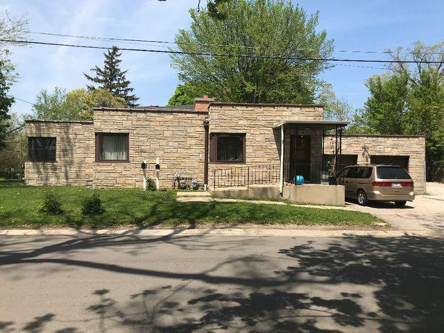 10 Michigan Ave., Highwood, IL 60040