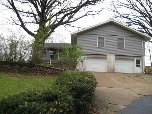 932 Meadowview Ln., Fulton, IL 61252