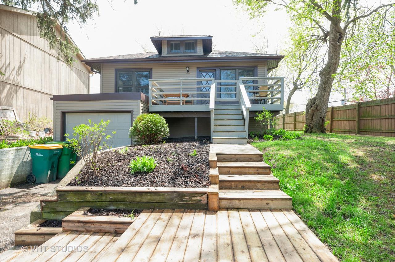 24925 W Elm Ave., Lake Villa, IL 60046