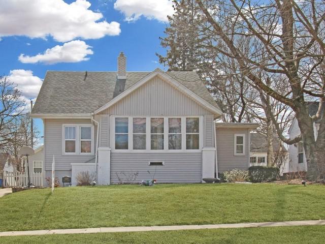 1409 W Logan St., Freeport, IL 61032
