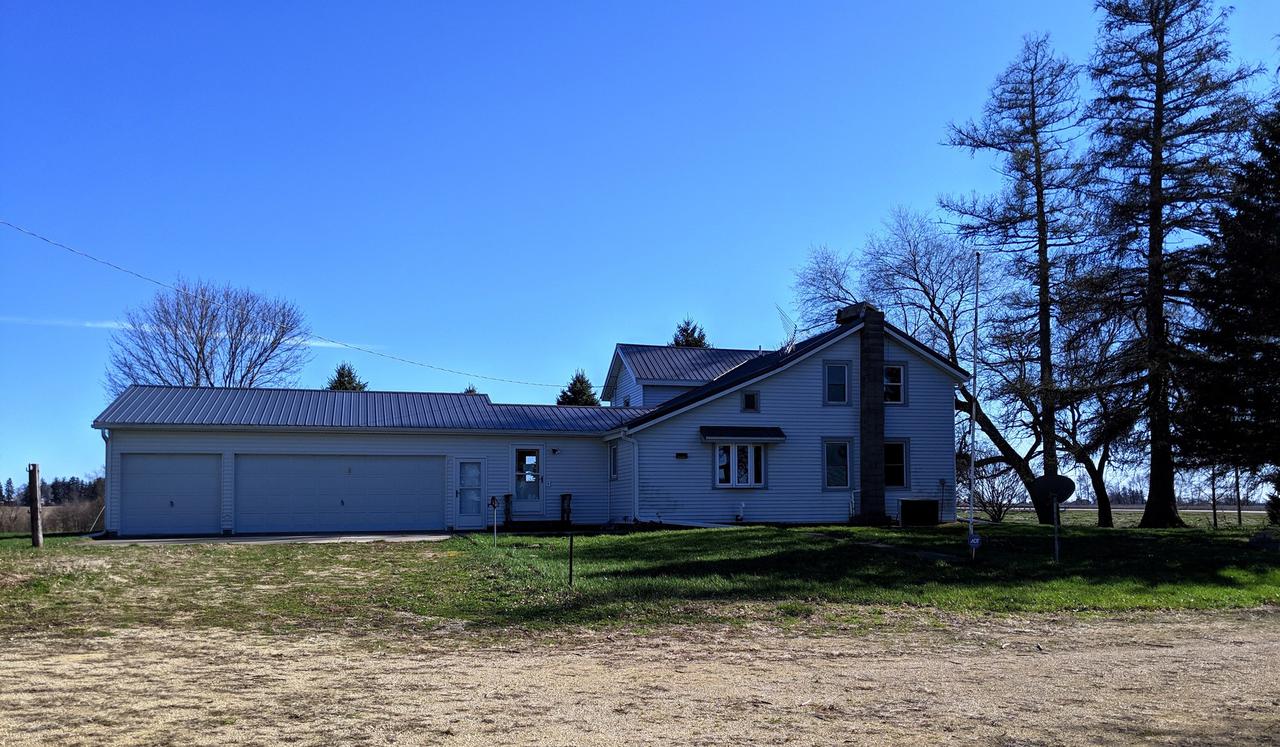 2813 N Il Route 26, Polo, IL 61064