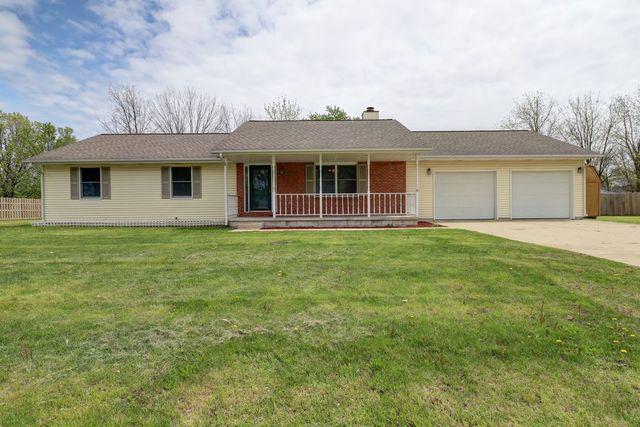 105 Schoolview St., Homer, IL 61849