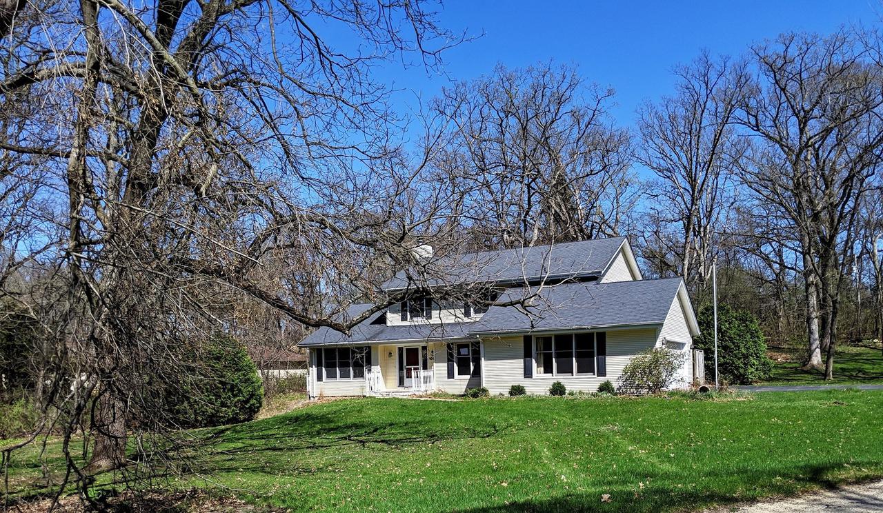 10193 Susan Ct., Roscoe, IL 61073