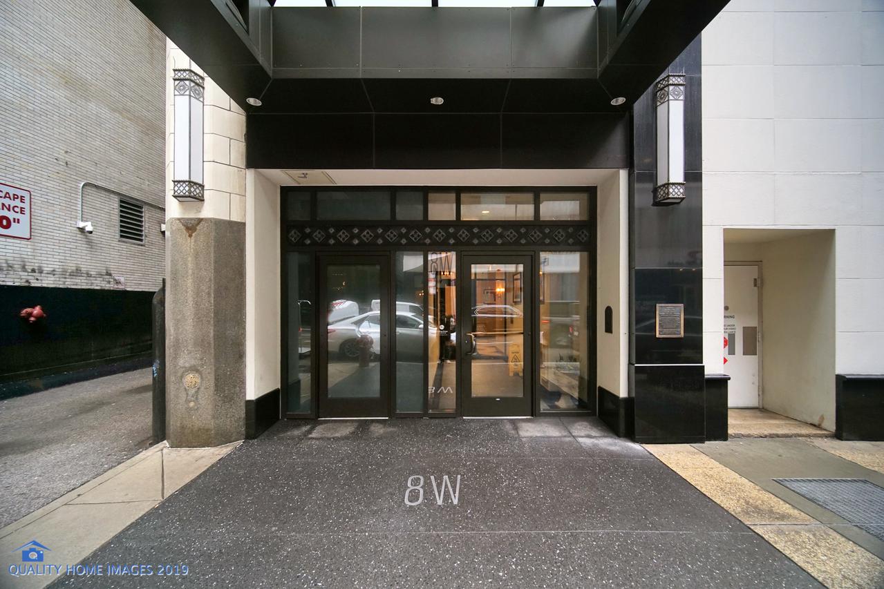 8 W Monroe St. #1109, Chicago, IL 60603