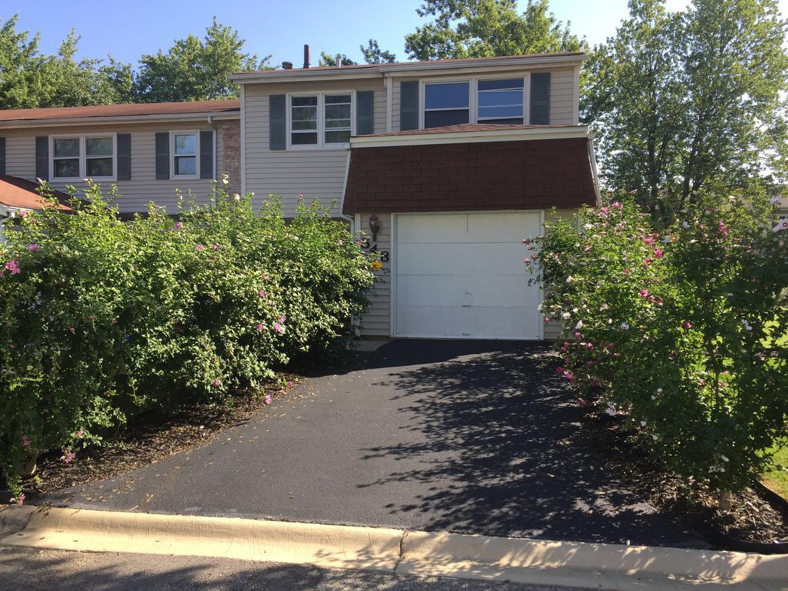 548 Leslie Ln., Bolingbrook, IL 60440