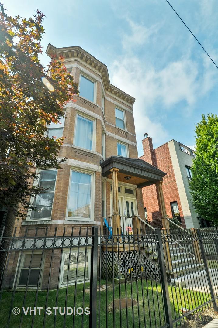 1733 W Henderson St., Chicago, IL 60657