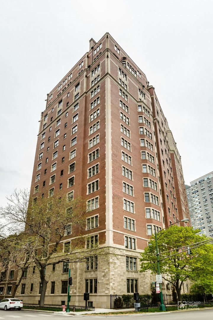 3800 N Lake Shore Dr. #12E, Chicago, IL 60613