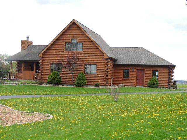 13808 Tallakson Rd., Durand, IL 61024