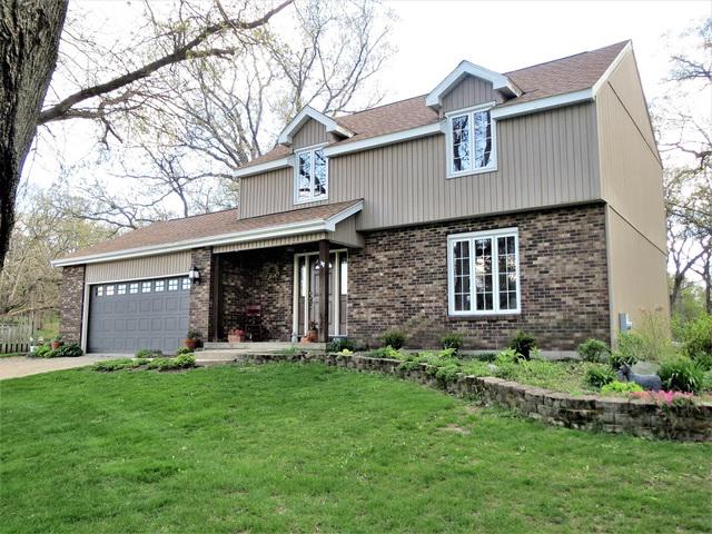 699 Searls Rd., Amboy, IL 61310