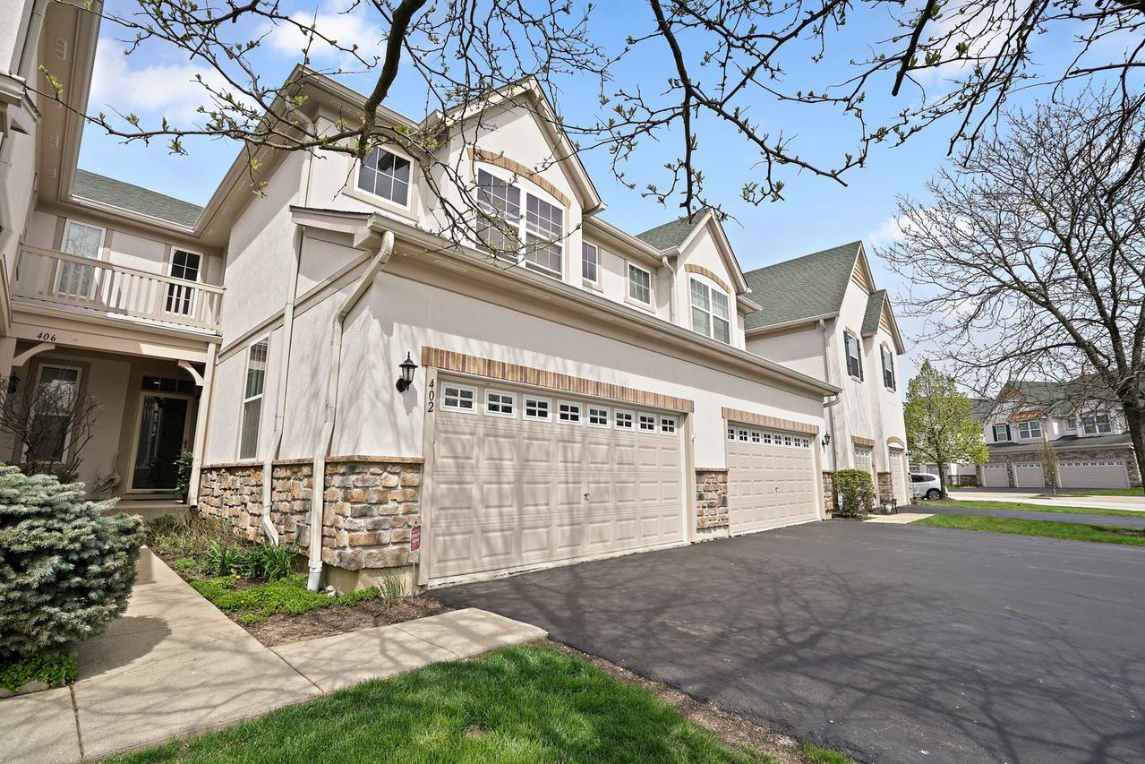 402 Shadow Creek Dr., Vernon Hills, IL 60061