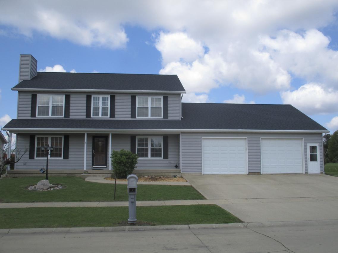 108 Wilshire Dr., Tuscola, IL 61953