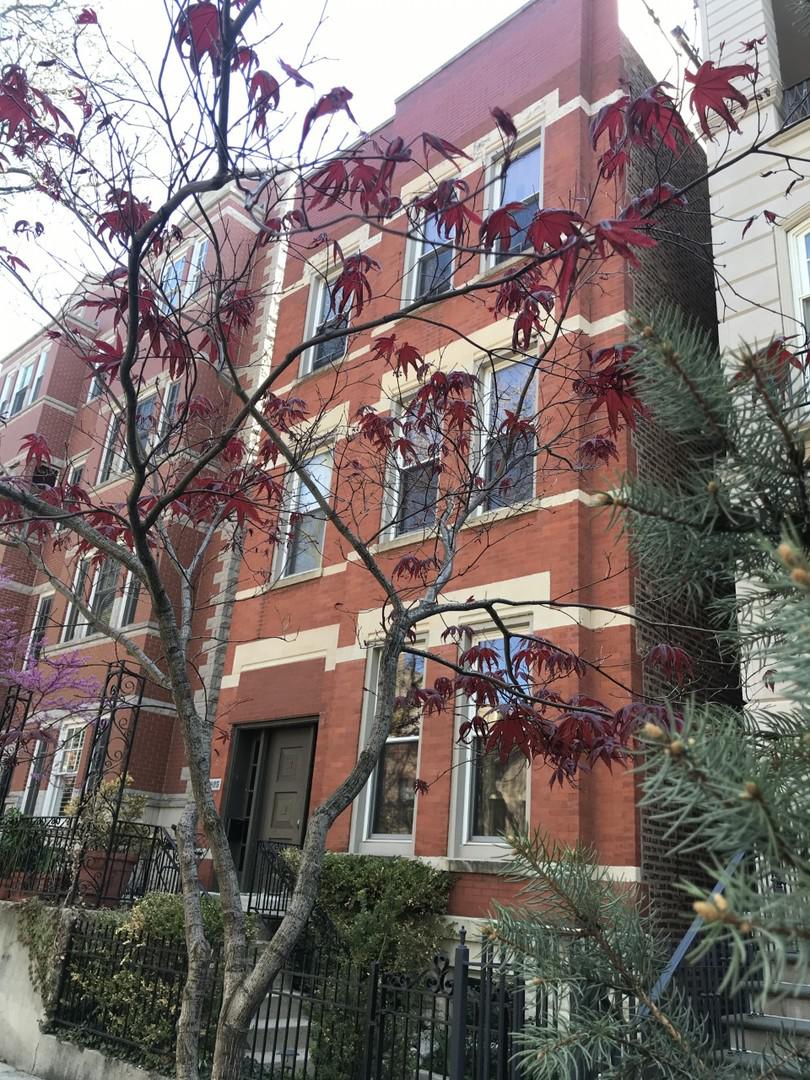 1825 N Mohawk St., Chicago, IL 60614