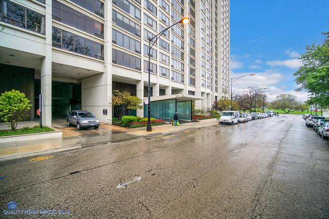 2800 N Lake Shore Dr. #1215, Chicago, IL 60657