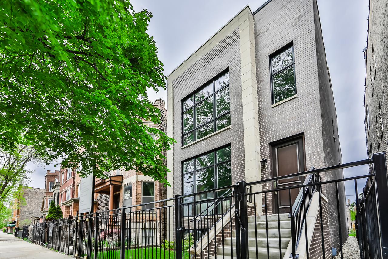 2538 W Iowa St., Chicago, IL 60622