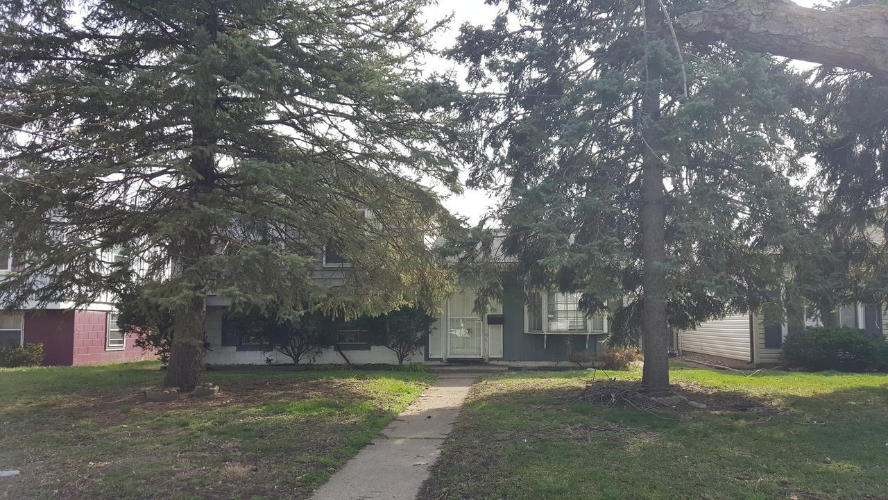 267 Merrill Ave., Calumet City, IL 60409