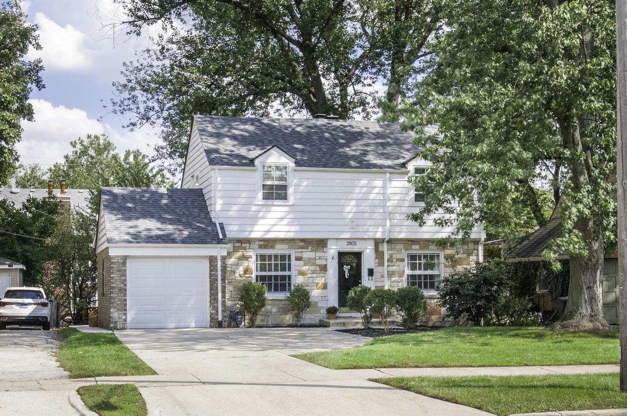 3935 Wolf Rd., Western Springs, IL 60558