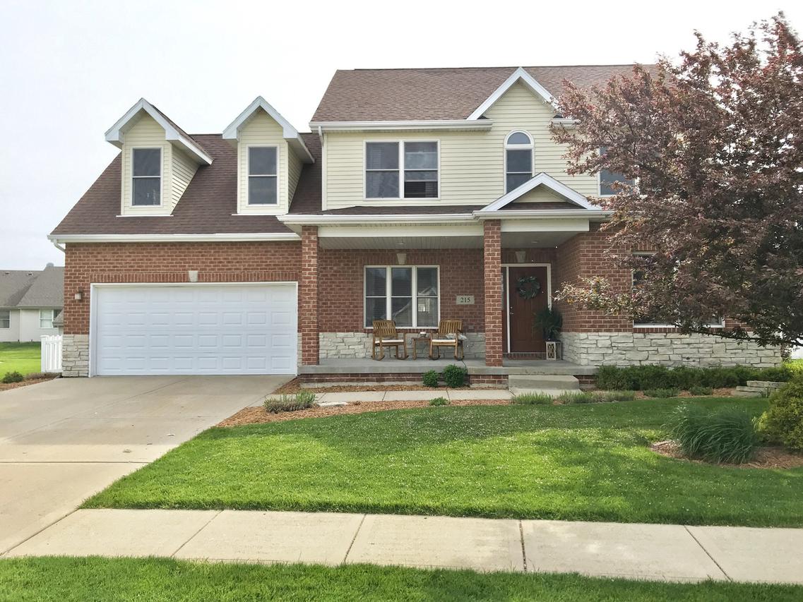 215 Highpoint Cir., Bourbonnais, IL 60914