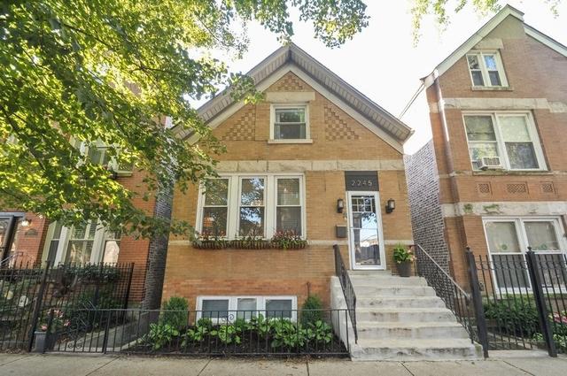 2245 W Charleston St., Chicago, IL 60647
