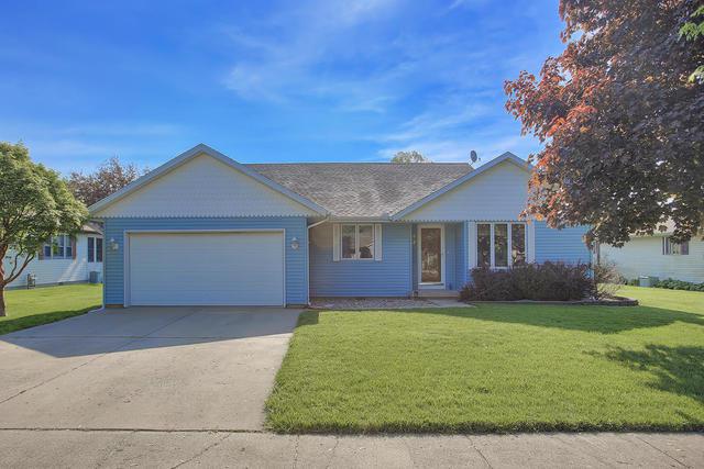 504 Crestwood Dr., St. Joseph, IL 61873