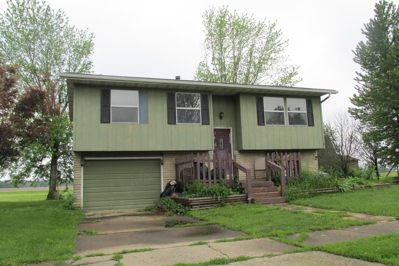 510 Greencastle Dr., Wyanet, IL 61379