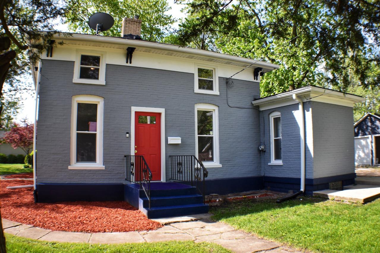 417 N West St., Plano, IL 60545