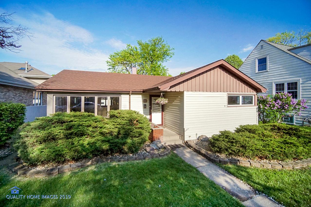 9143 S 55th Ave., Oak Lawn, IL 60453