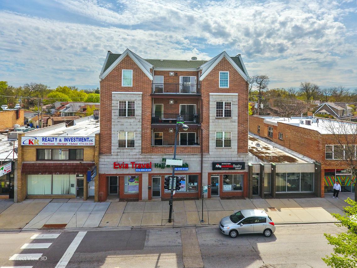 5862 N Lincoln Ave. #2A, Chicago, IL 60659