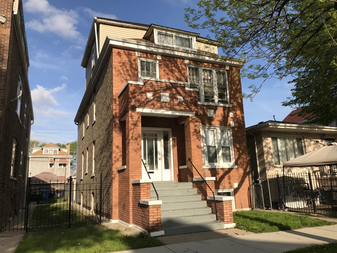 4011 S Talman Ave., Chicago, IL 60632