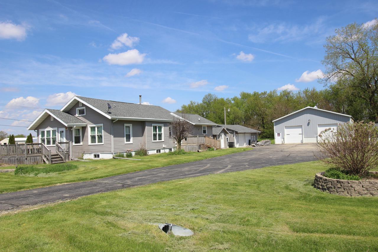 3609 Il Rt 26 S, Freeport, IL 61032