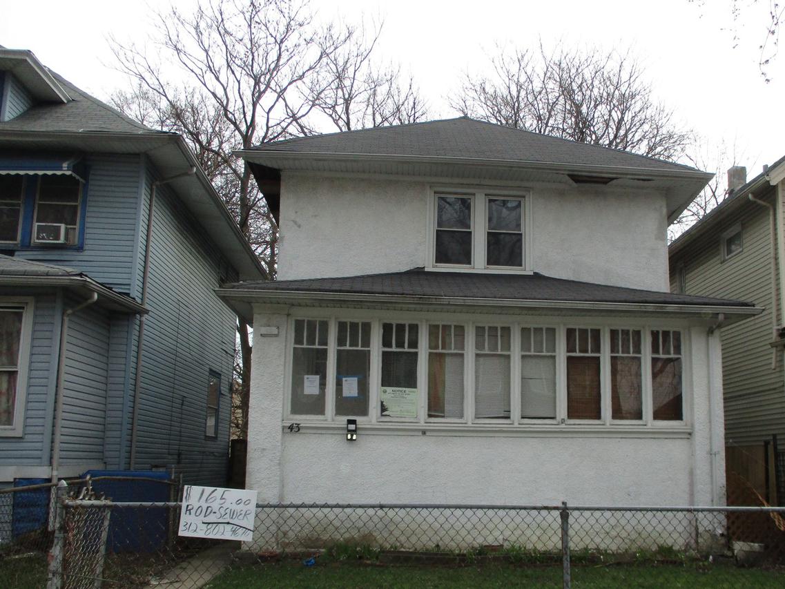 43 N Pine Ave., Chicago, IL 60644