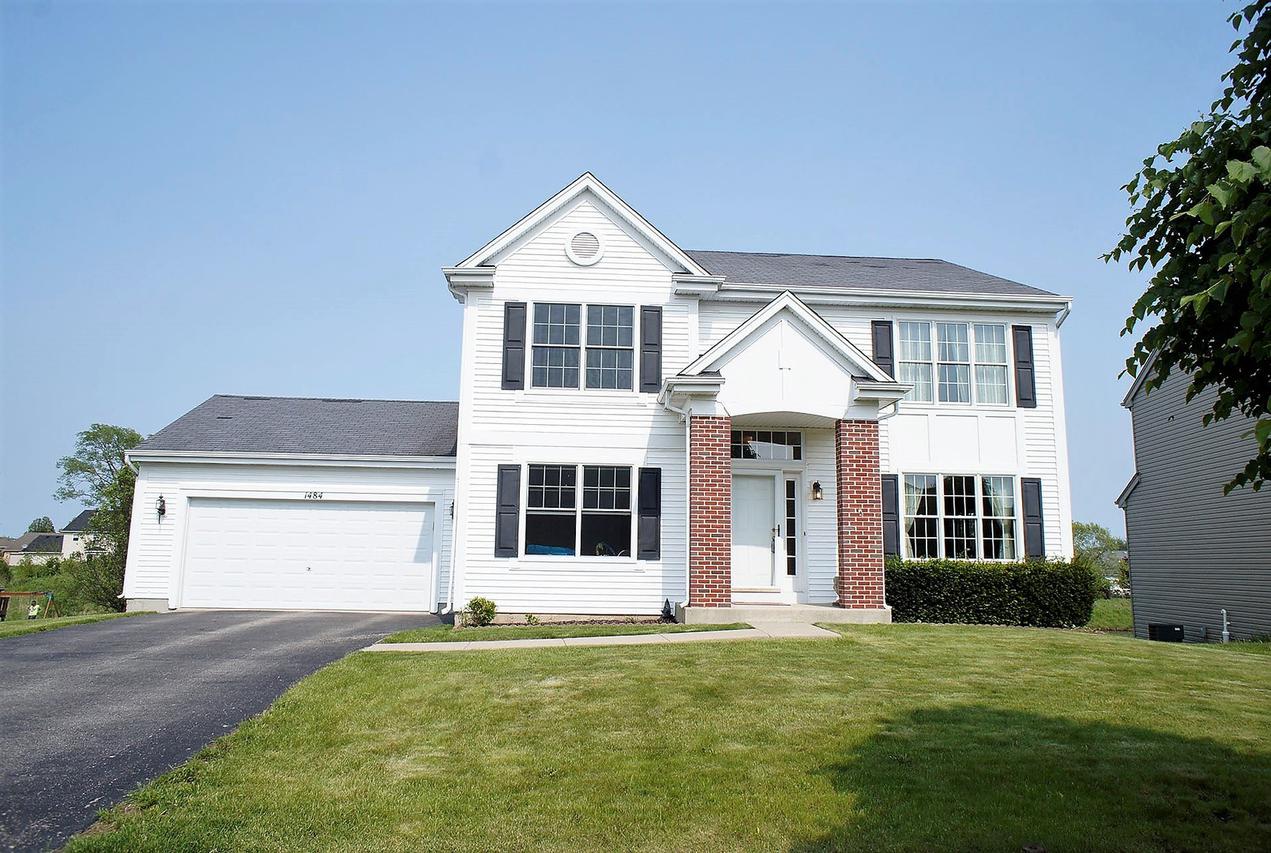 1484 Farmstead Ln., Dekalb, IL 60115