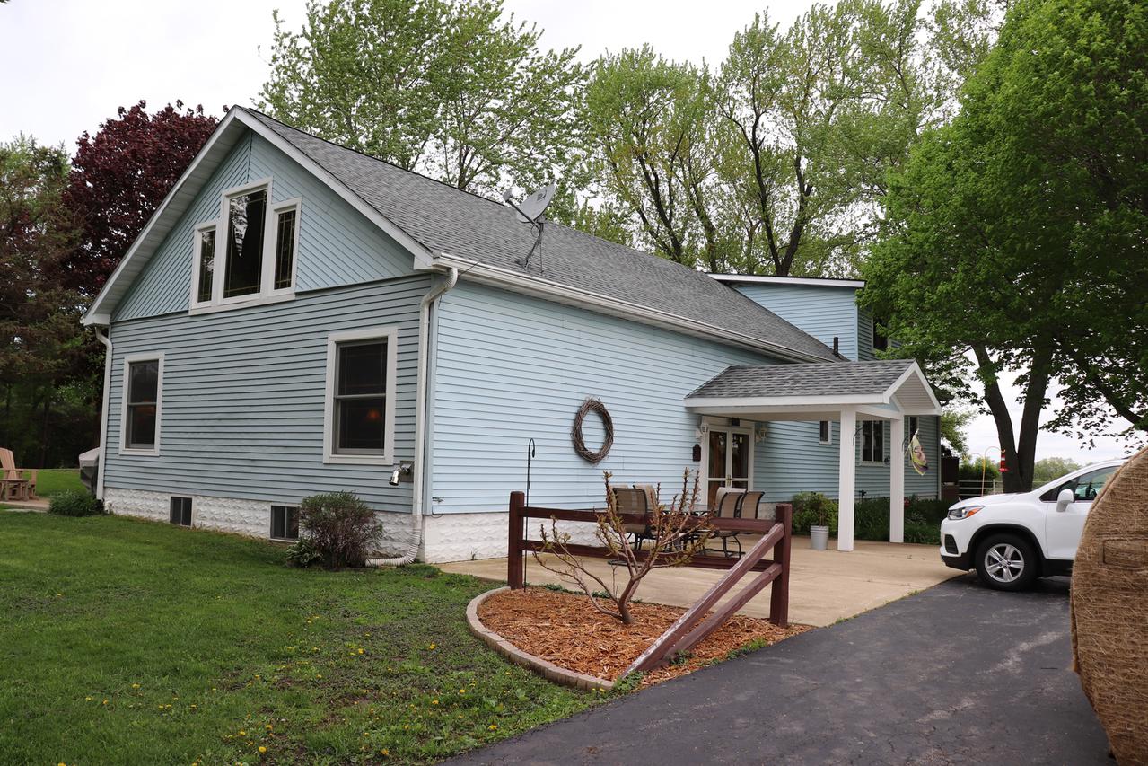25619 Jackson Rd., Marengo, IL 60152