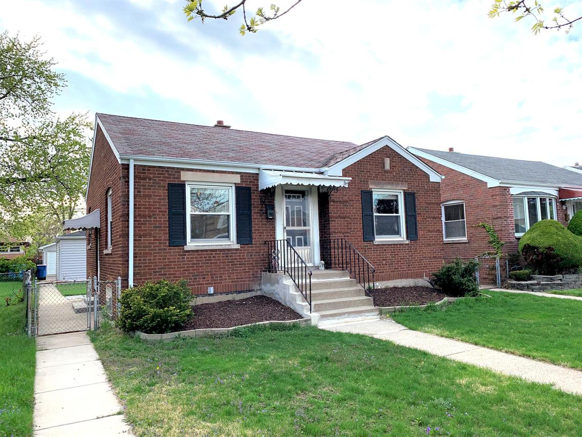 10840 S Ridgeway Ave., Chicago, IL 60655