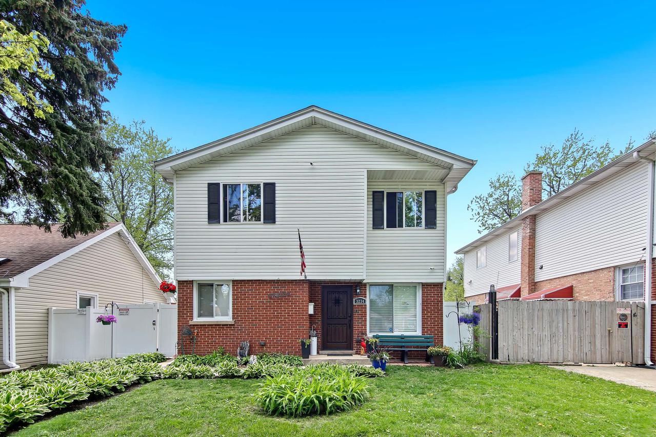 3234 George St., Franklin Park, IL 60131