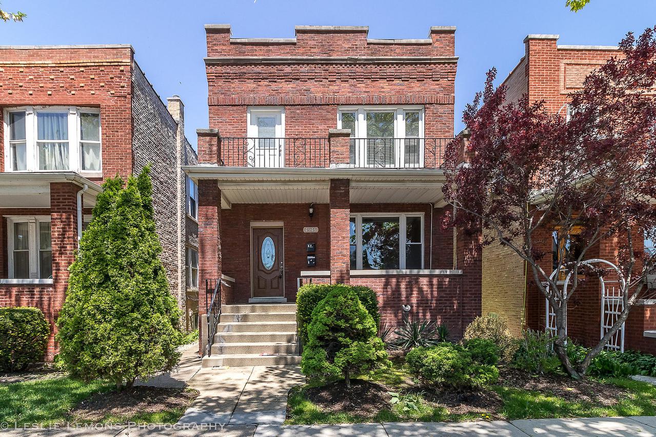 4946 W School St., Chicago, IL 60641