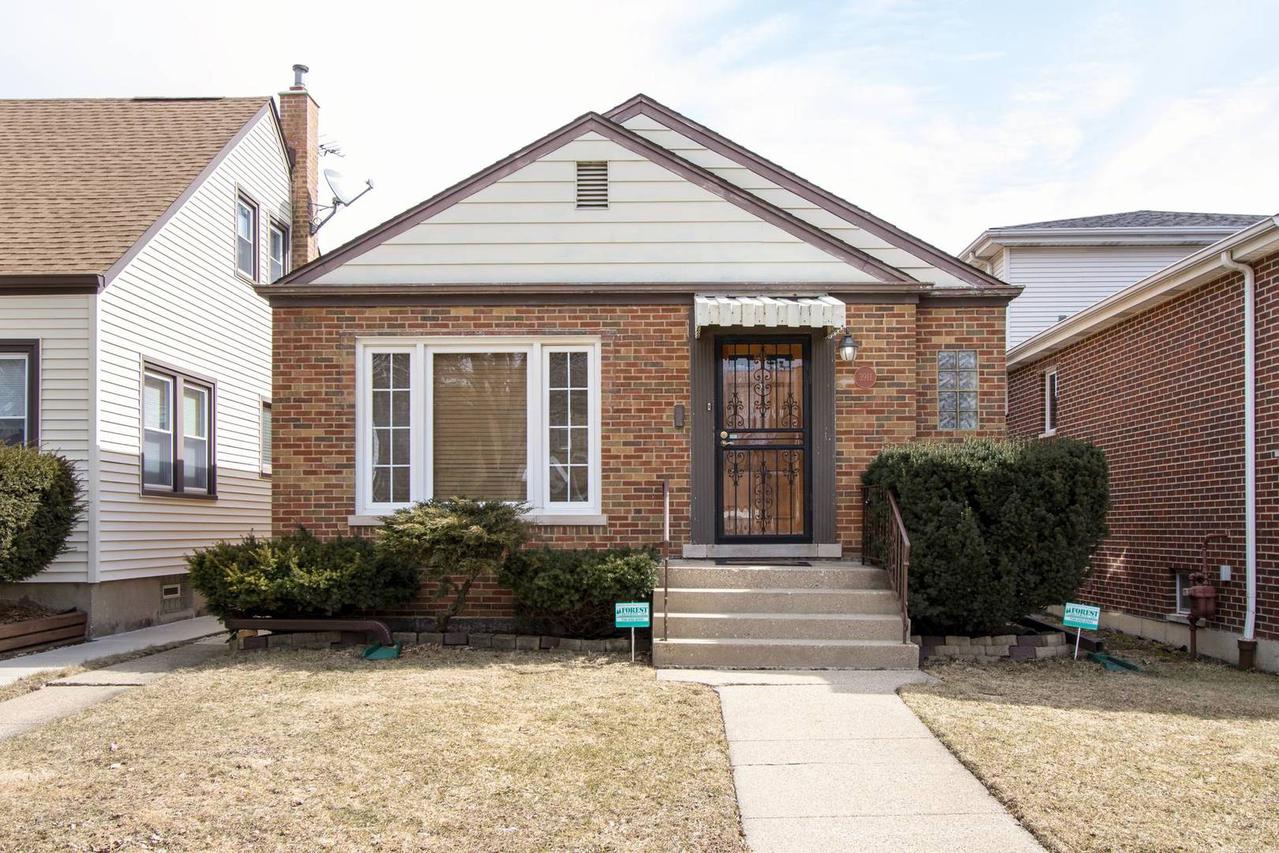 3911 N Paris Ave., Chicago, IL 60634