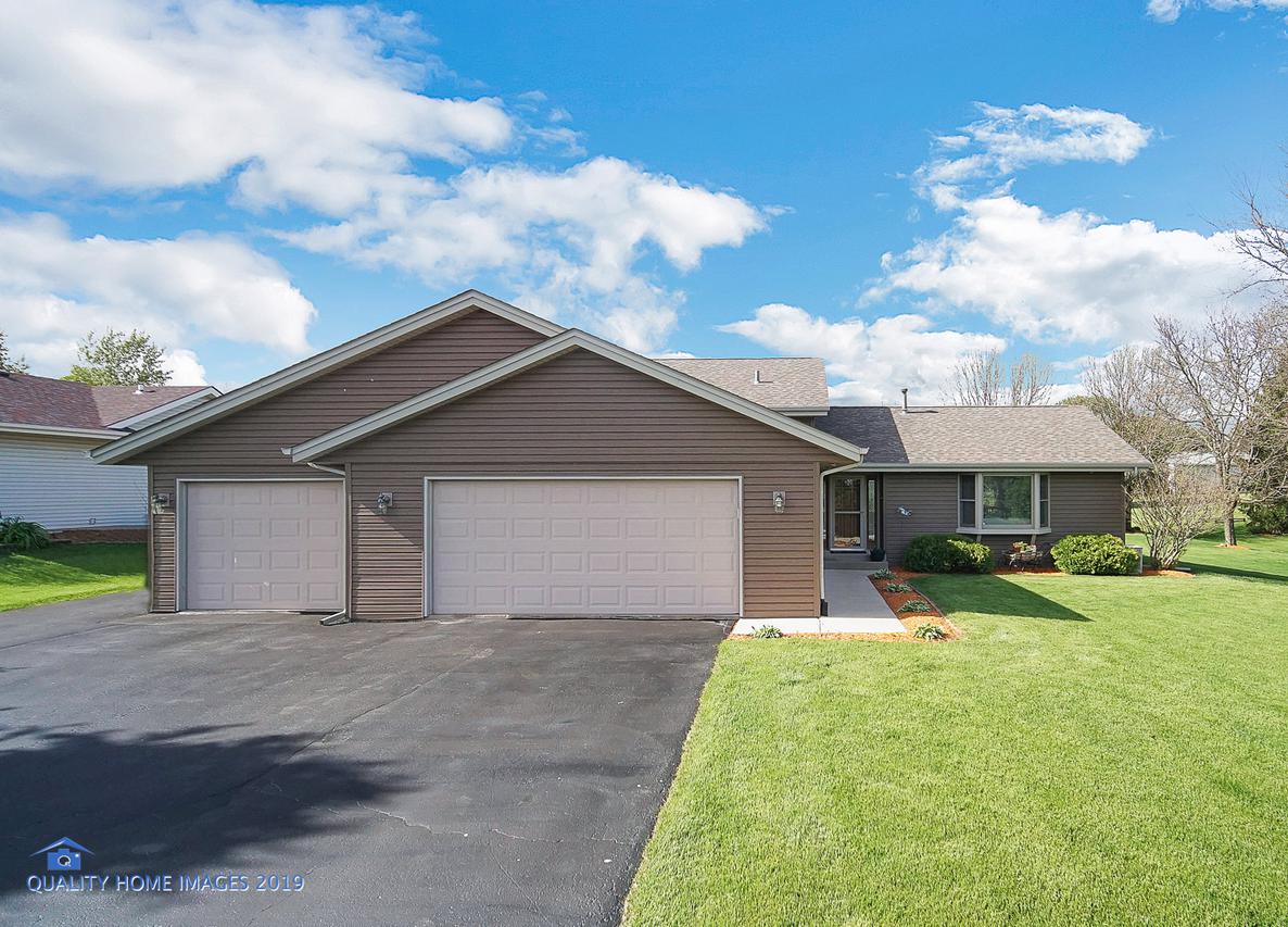 9656 Edgefield, Roscoe, IL 61073