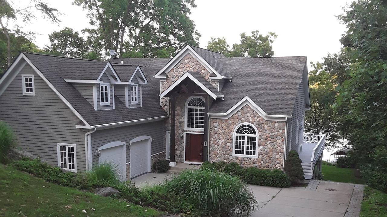 1901 Cary Rd., Algonquin, IL 60102