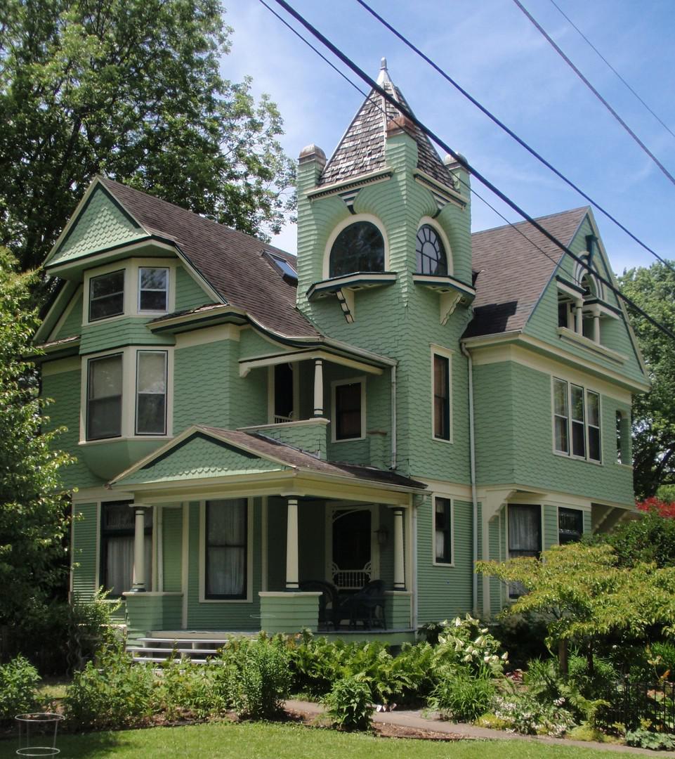 505 E Warren St., St. Joseph, IL 61873