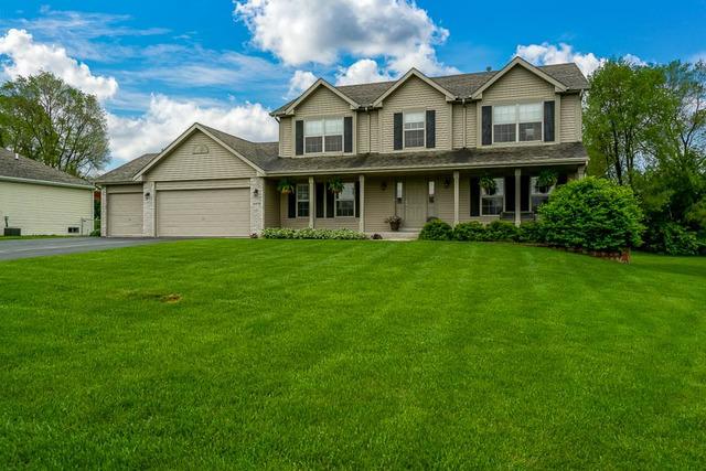 4473 Woodcrest Ln., Roscoe, IL 61073