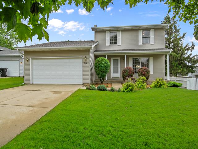 2714 Essington St., Bloomington, IL 61705